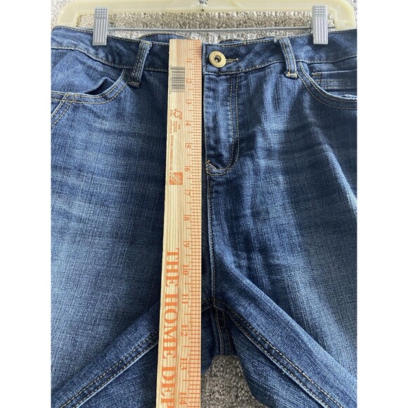 Baccini Embroidered Jeans Womens Petite Size 12P Blue Bootcut 5 Pocket Stretch - Picture 12 of 15